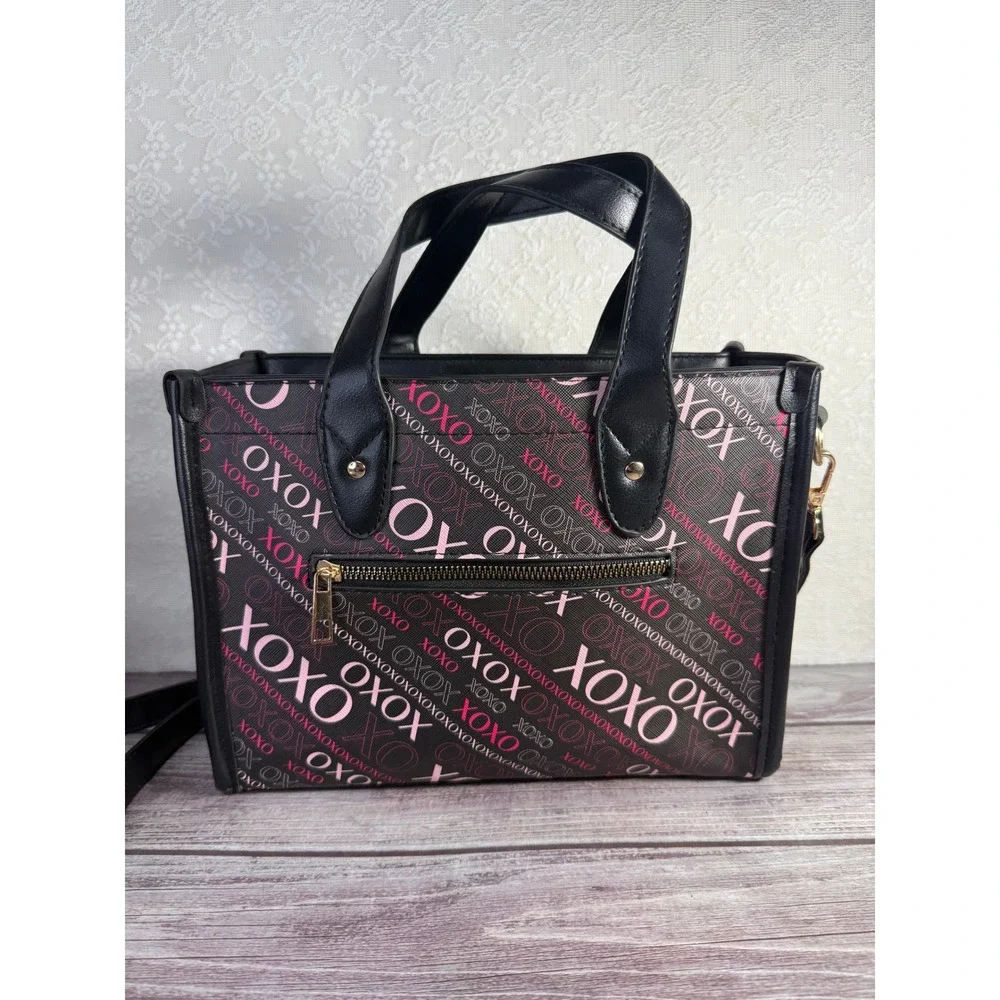 XOXO Logo Print Satchel Handbag Pink Monogram Crossbody with Coin Purse NEW‎